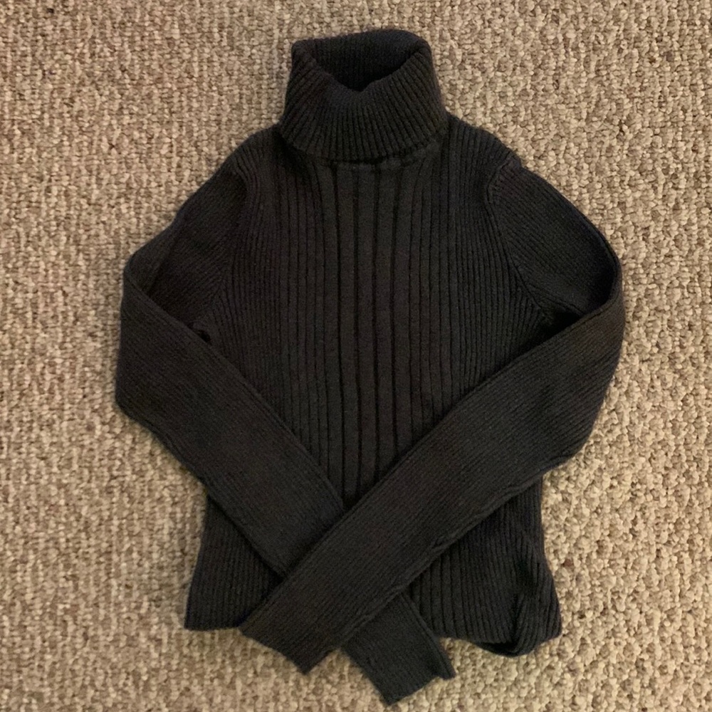Ribbed Turtleneck Sweater Top